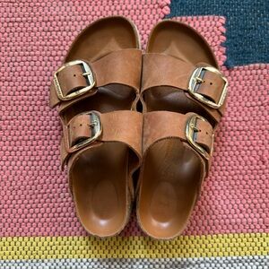 Birkenstock Arizona big buckle in cognac size 39
